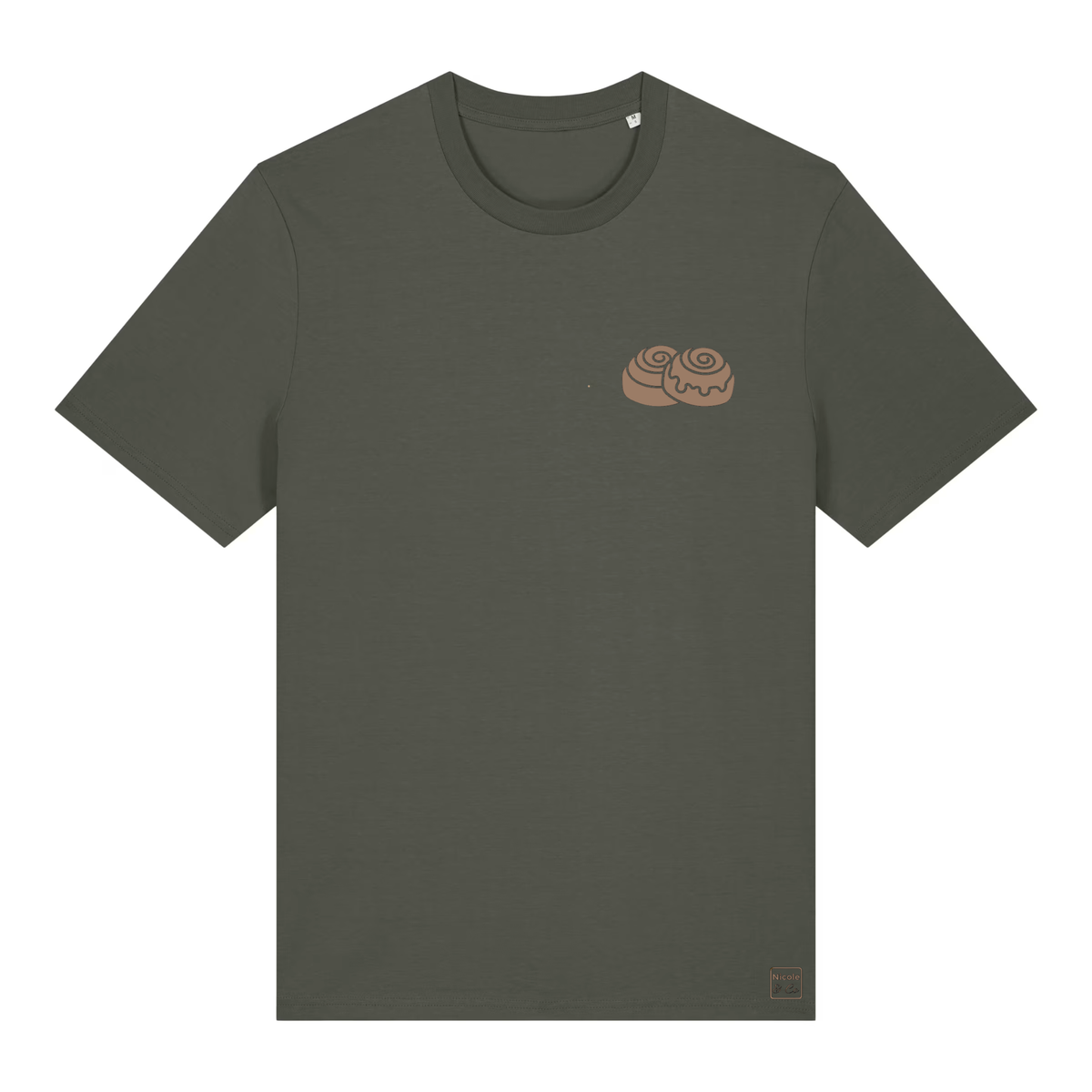 Khaki Bio-T-Shirt Vorderseite mit Zimtschnecken-Brustmotiv und Nicole & Co. Logo
